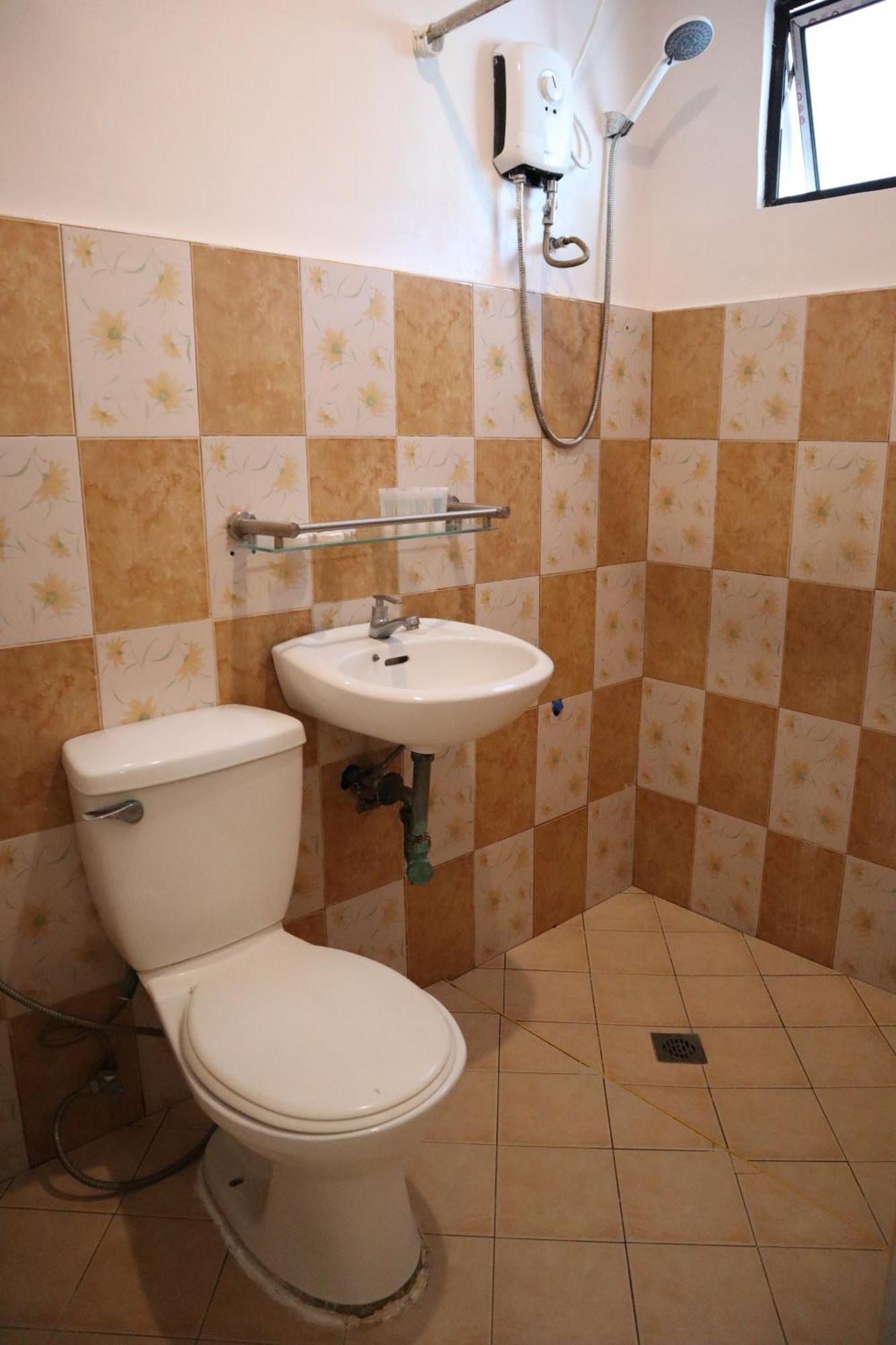Island Inn Balabag  Экстерьер фото