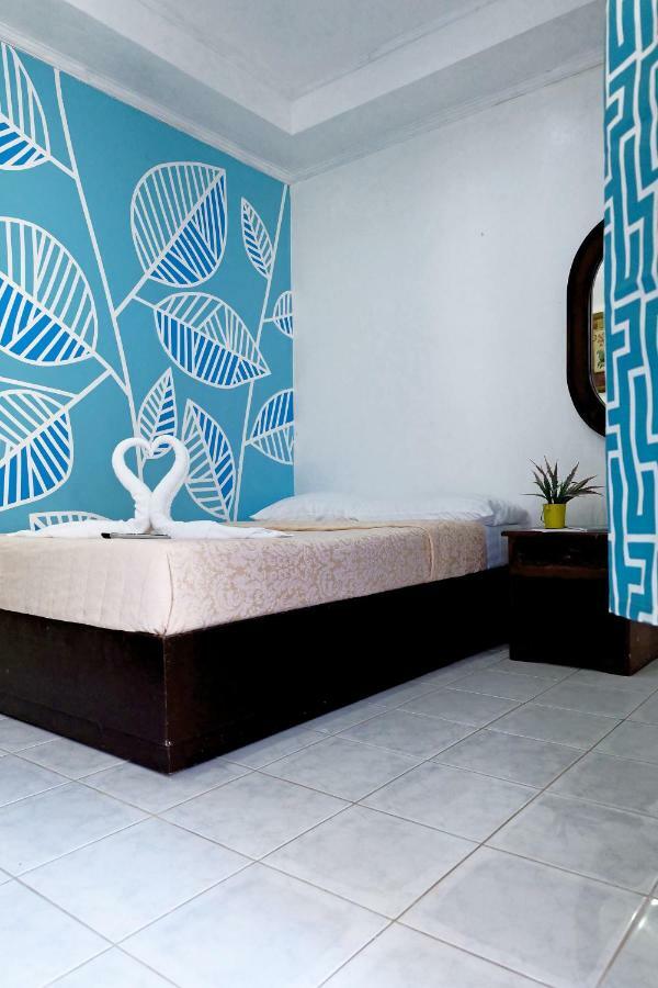 Island Inn Balabag  Экстерьер фото
